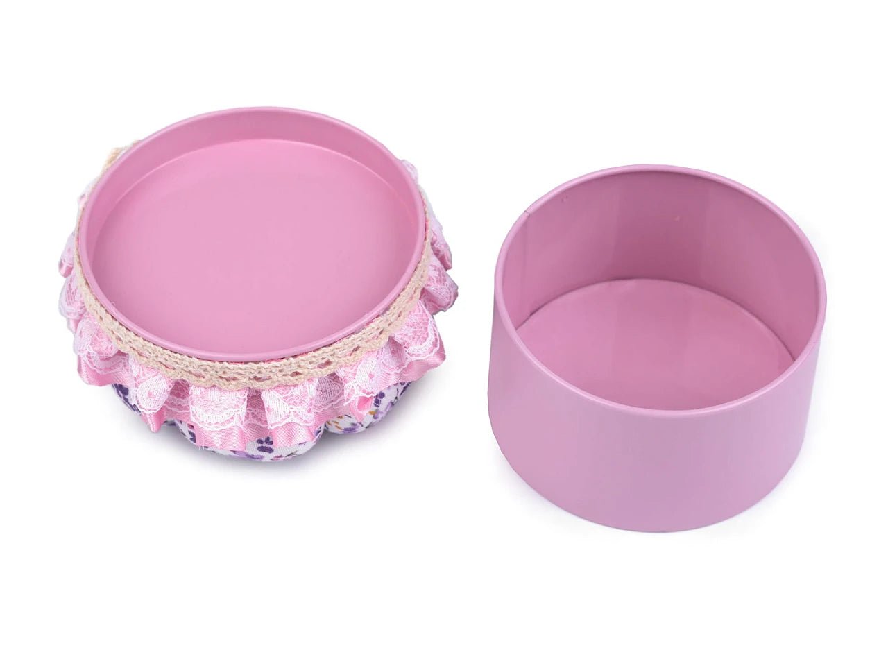 Pin cushion - needle holder in a box - pink flowers