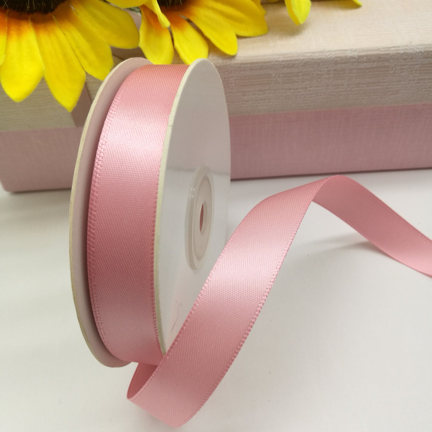 Ruban de satin rose 38 mm (pack de 25 m)