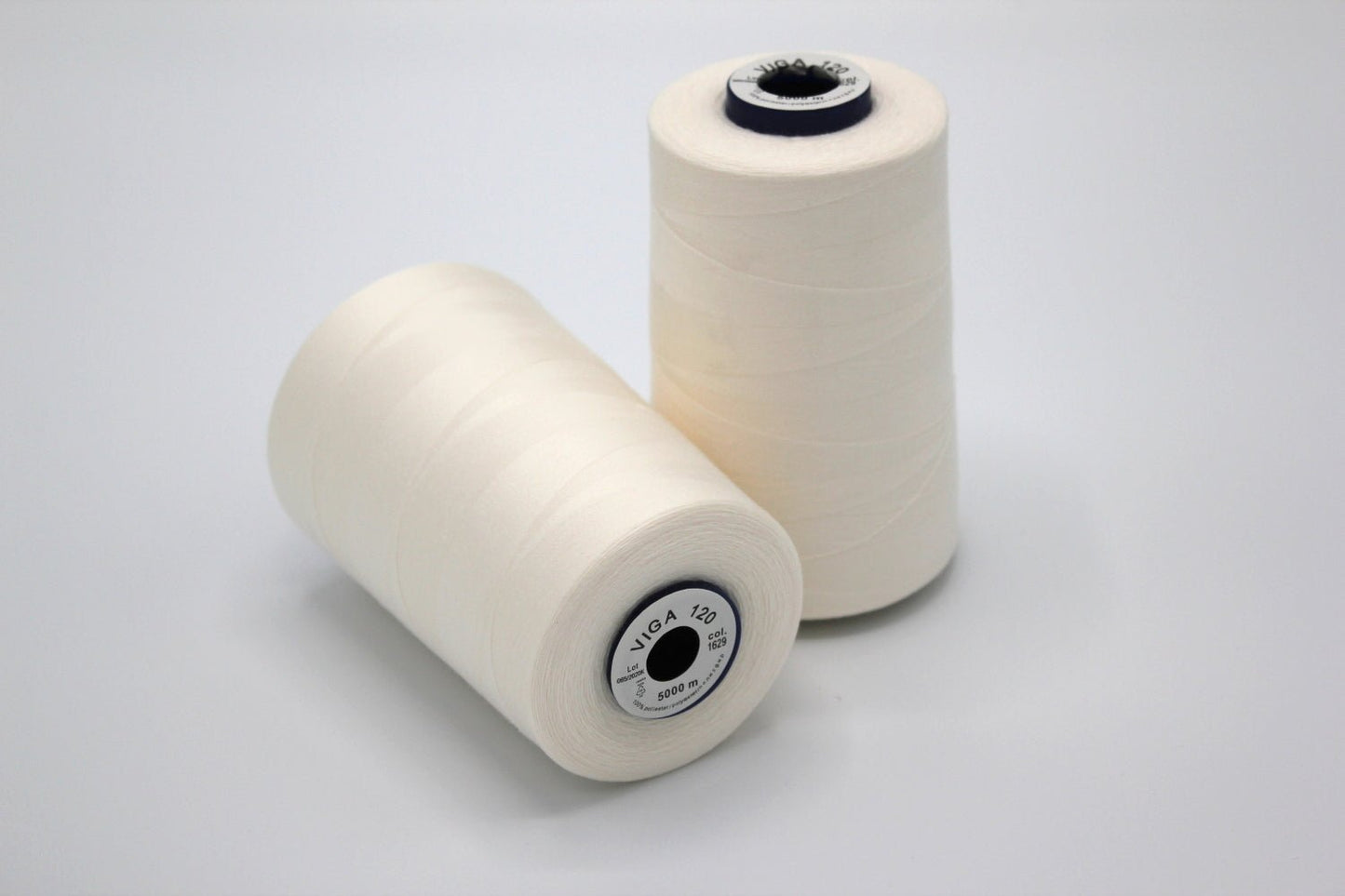 fil 5000 m blanc lait col.1629