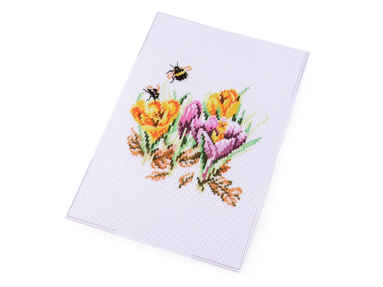 Kuva: ristipistopakkaus 14 × 20 cm – saatavilla Šarlotes audumi