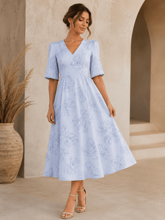 alt
Image of embroidered cotton fabric with a pattern - blue lines 140 g/m² – available at Charlotte's fabrics