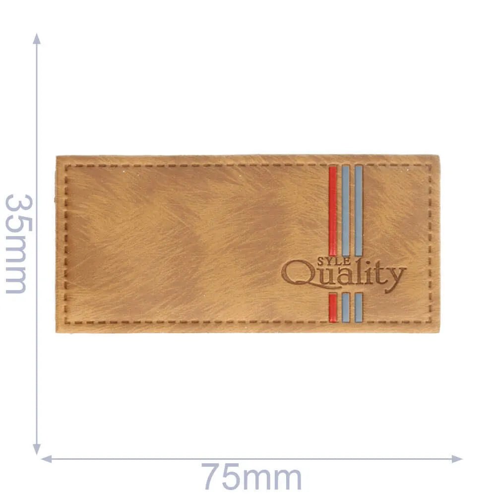 Attēls ar Mākslīgās ādas etiķete "Quality", brūna, 75 × 35 mm – pieejams Šarlotes audumi