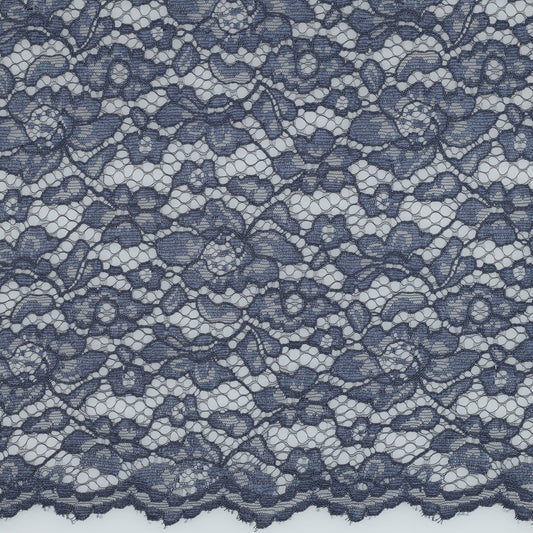 Image avec tissu en dentelle bleu jean 130 g/m² – disponible chez Šarlotes audumi