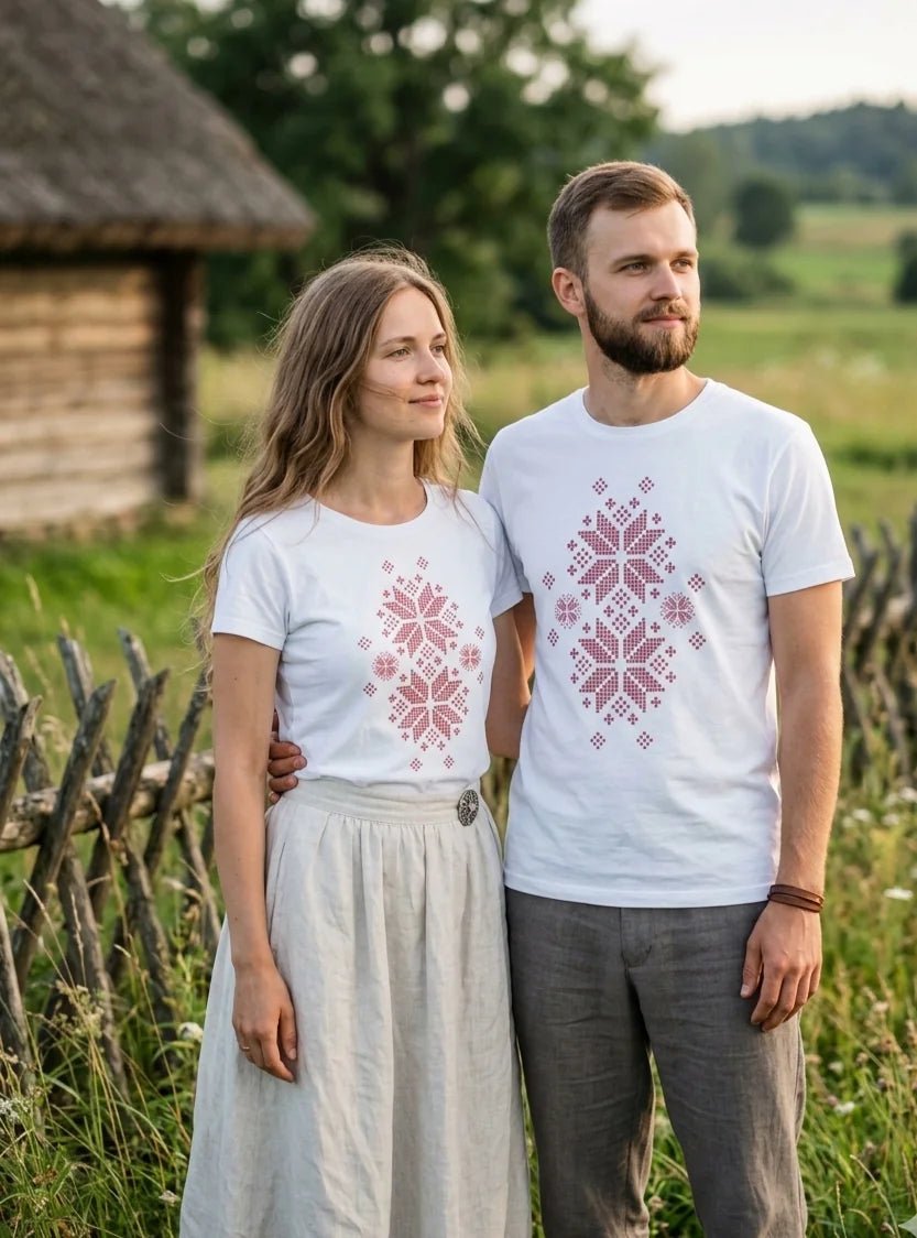 alt
Image with T-shirt "Auseklis" – available at Šarlotes Audumi