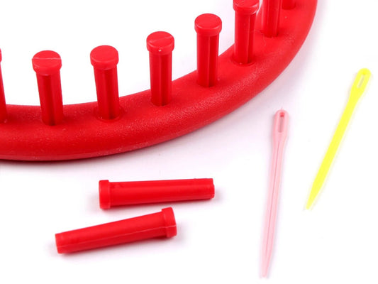 Image of the Tapošanas (Knitting Loom) round knitting frame for hats and scarves – Ø19 cm – available at Šarlotes audumi