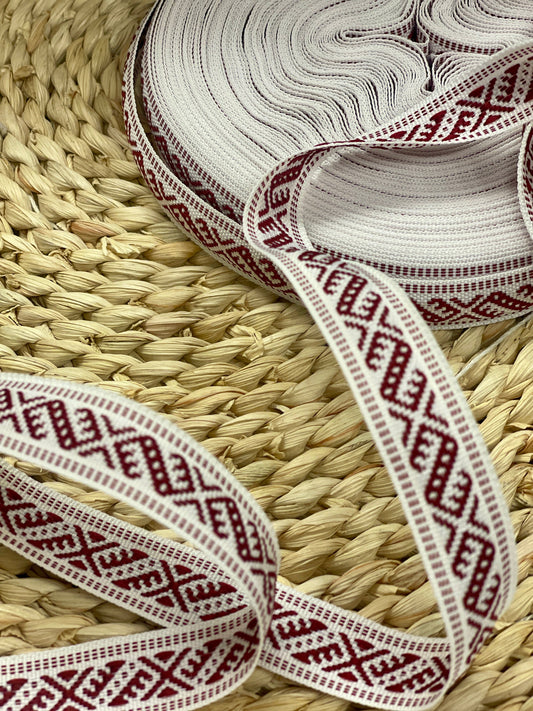 Traditional ribbon, 15mm wide - white with burgundy pattern - LV