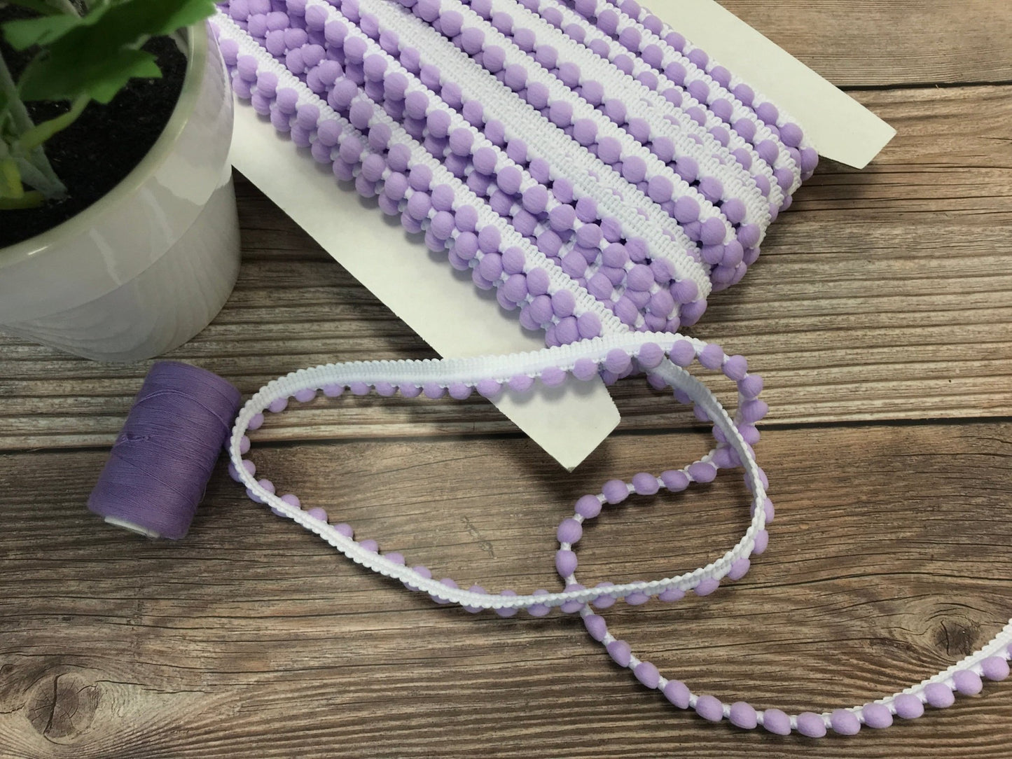 ruban Pom Pom 12 mm lilas/blanc