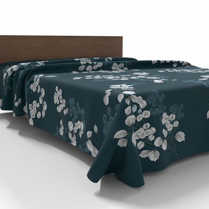 alt
Image with 100% cotton fabric - white elegant flowers and leaves 220cm 146 g/m² – available at Šarlotes audumi