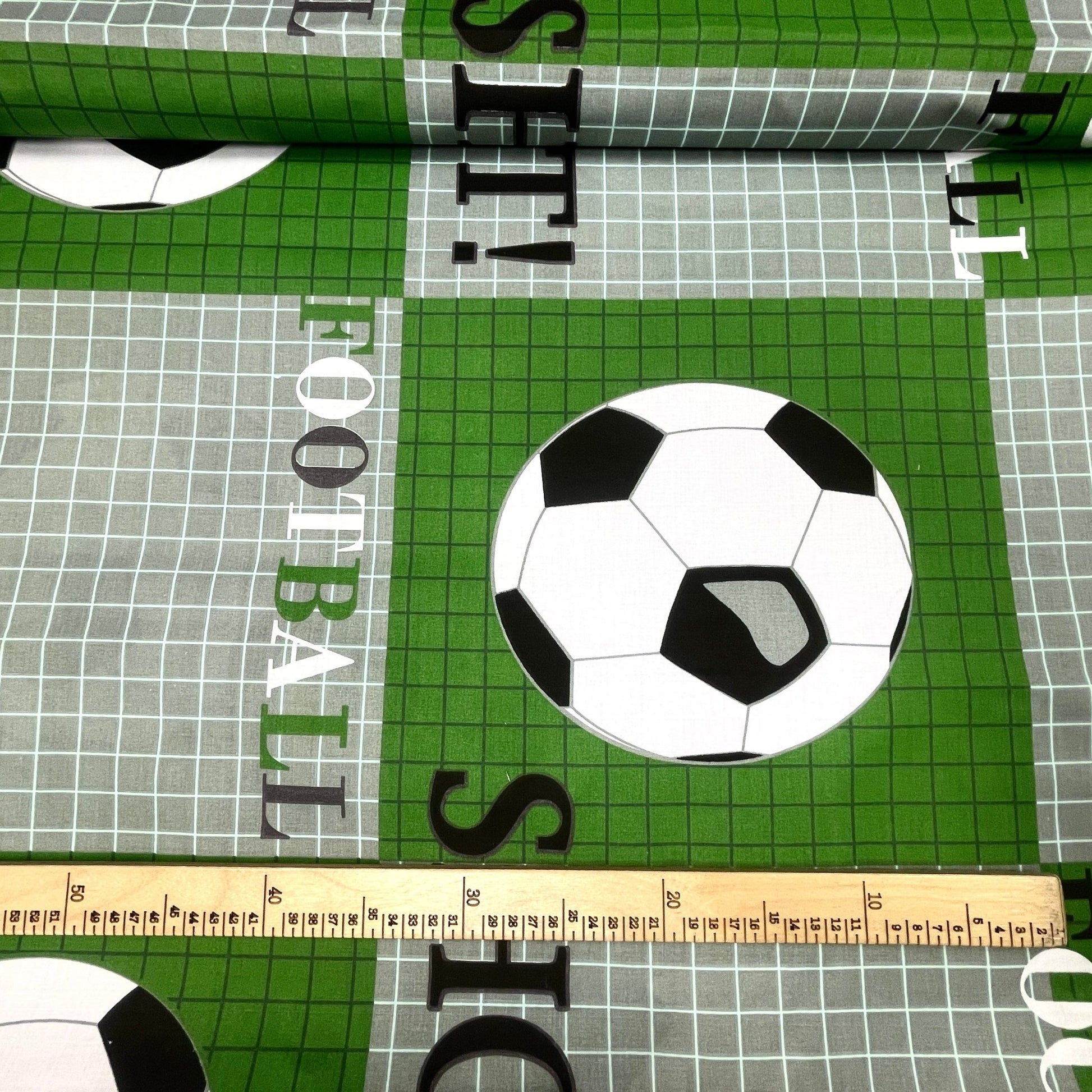 100% cotton fabric - football 130 g/m²