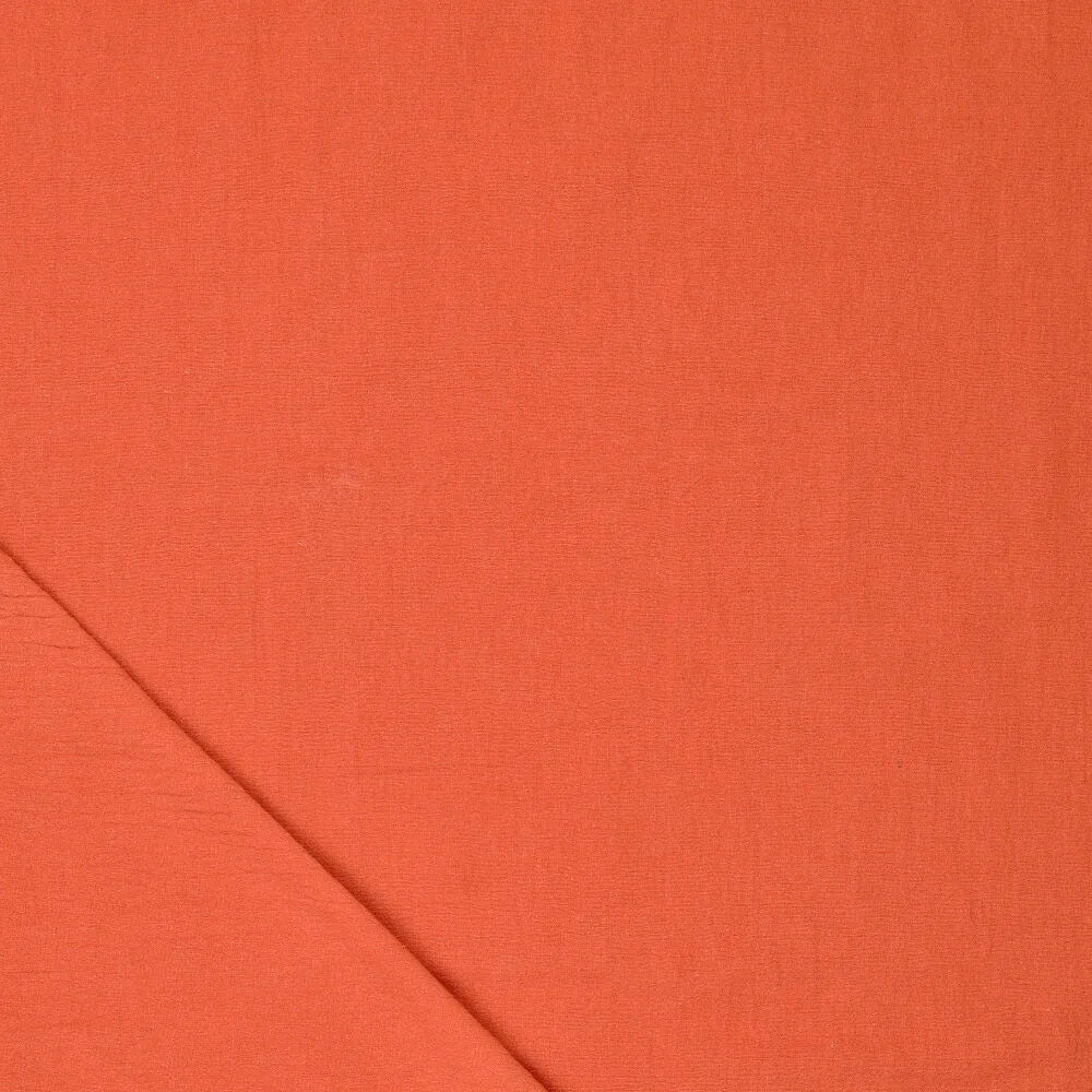 Image d’un tissu 100 % coton lavé | Washed - orange 85 g/m² – disponible chez Šarlotes audumi