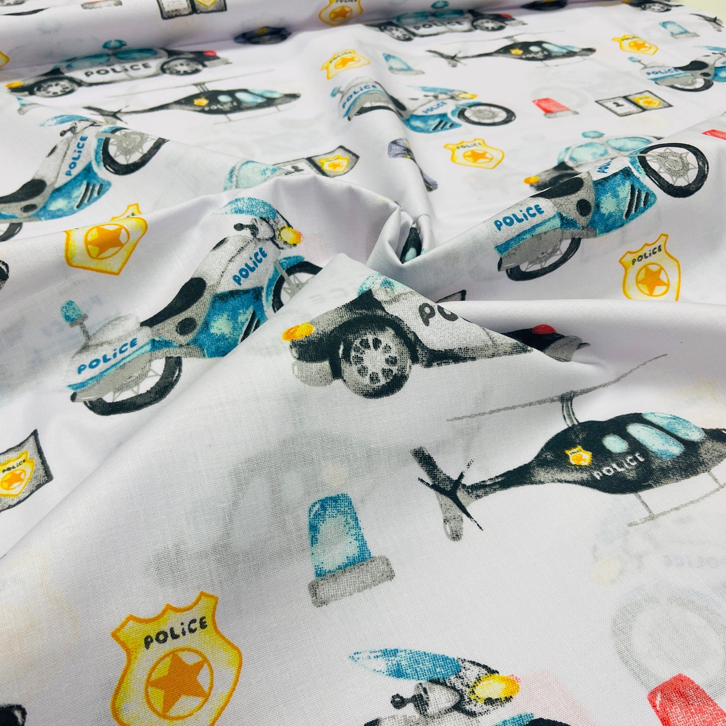 Tissu 100 % coton - véhicules de police 130 g/m²