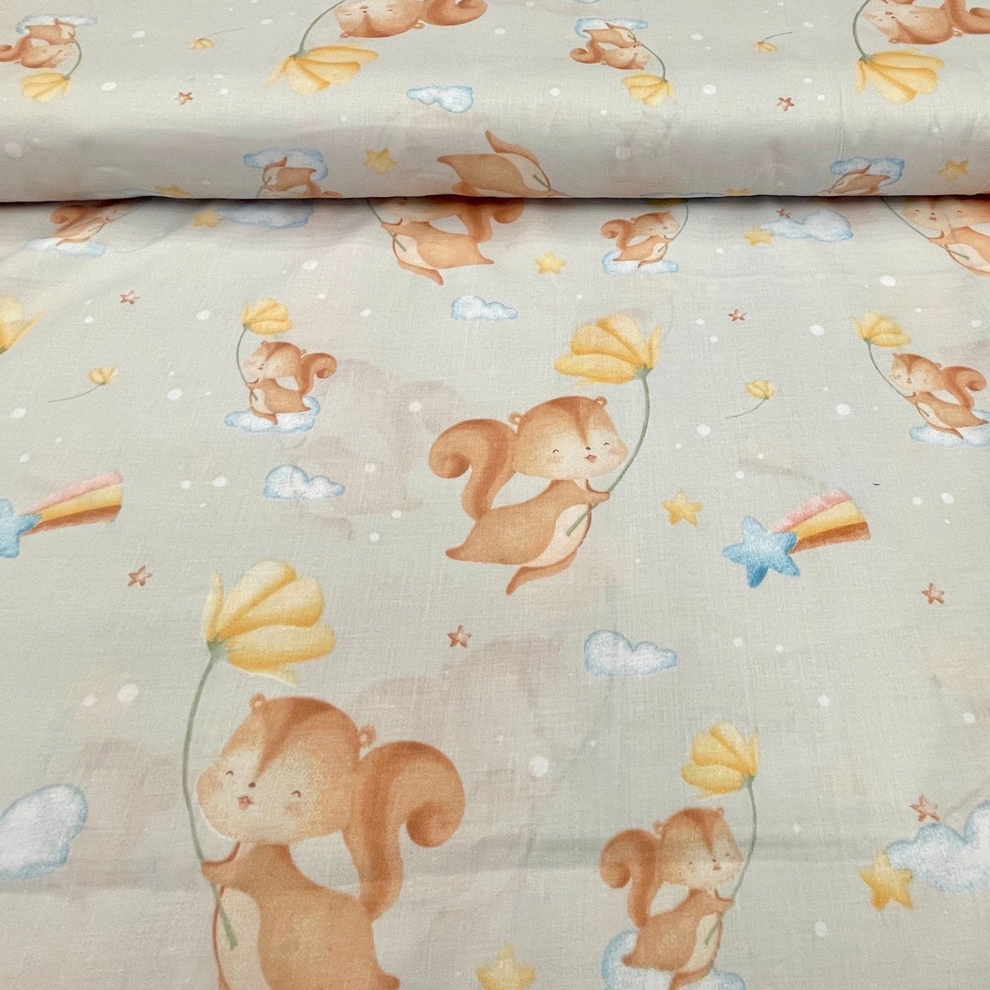 Tissu 100 % coton à motif floral 130 g/m²