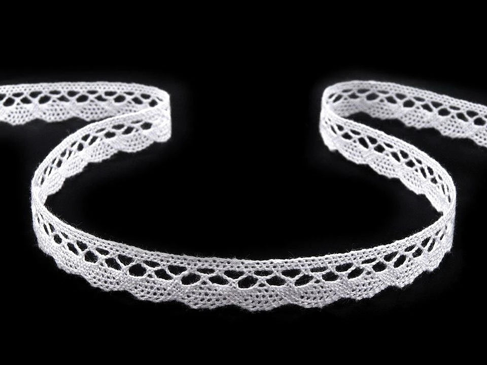 Photo de dentelle 100 % coton 1 cm - blanche – disponible chez Šarlotes audumi