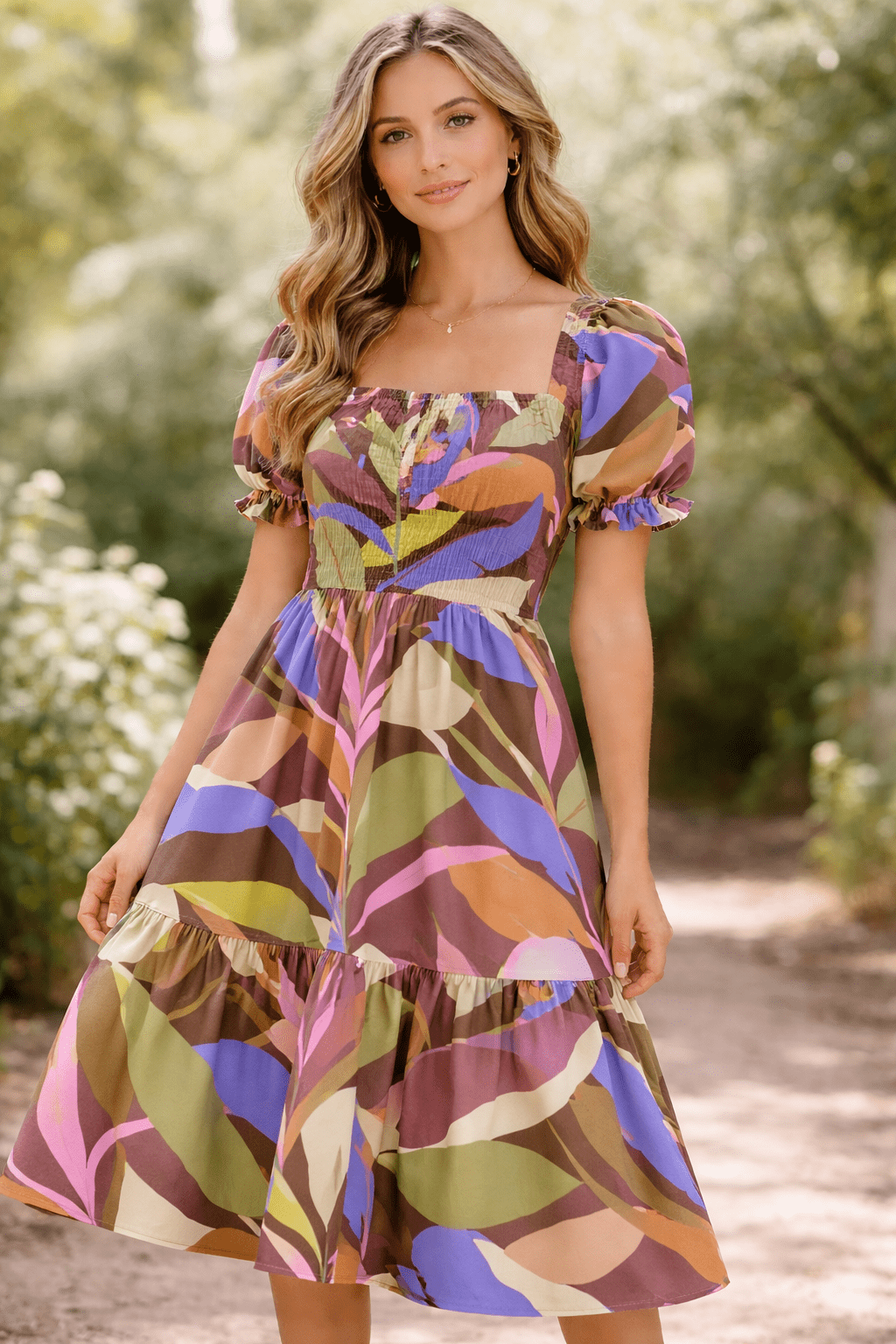 Image of 100% viscose fabric - bright tropical leaves 125 g/m² – available at Šarlotes audumi