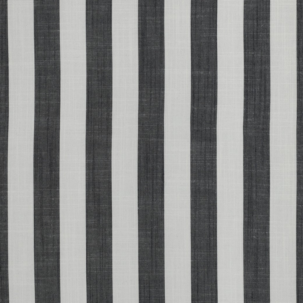Image du tissu 100 % viscose à rayures, 180 g/m² – disponible chez Šarlotes audumi