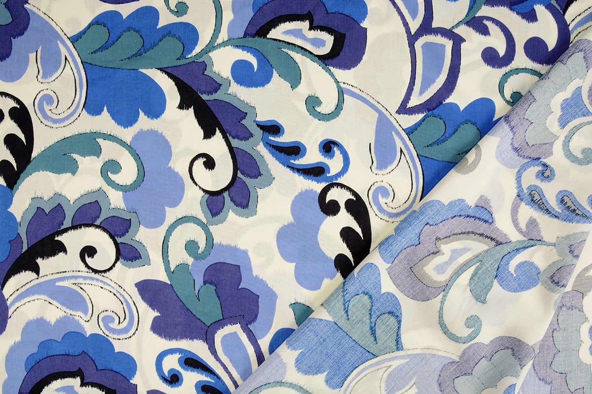 100% viscose fabric - blue abstract pattern 95 g/m²