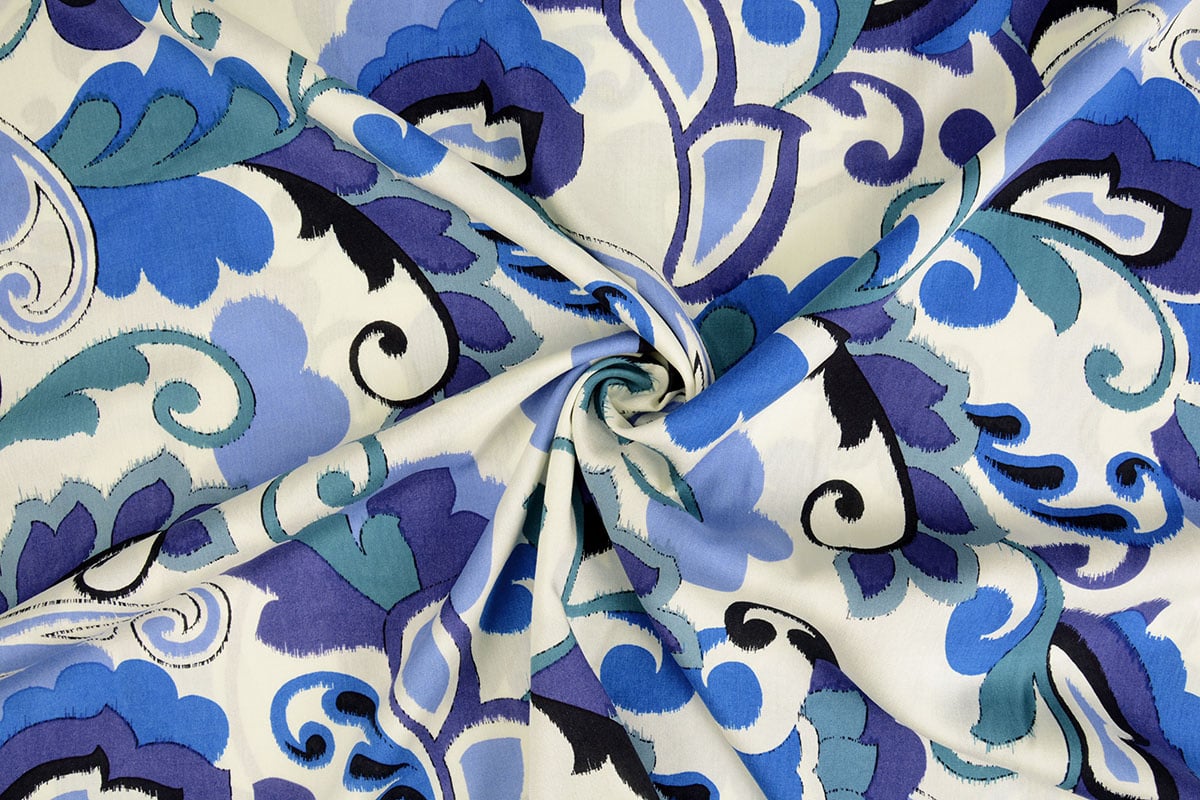 100% viscose fabric - blue abstract pattern 95 g/m²