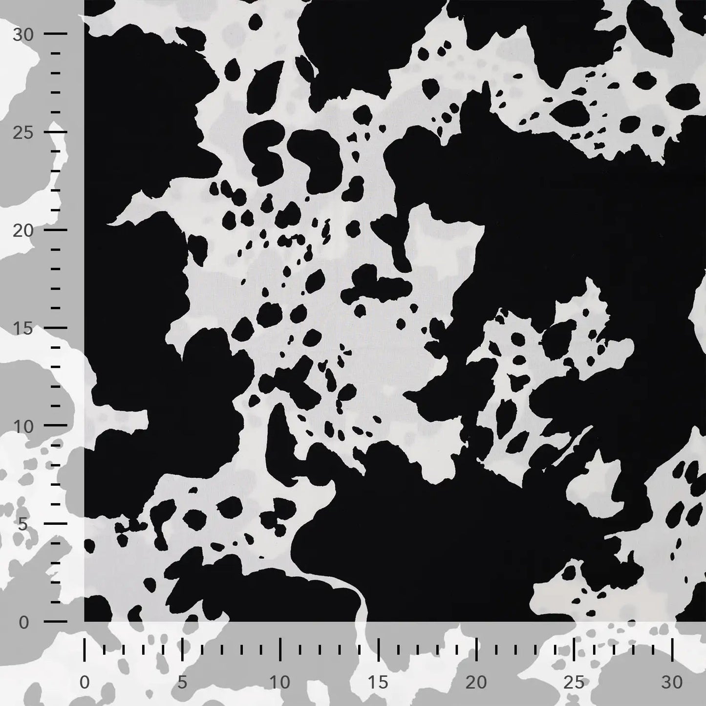 Image de satin 100% viscose à motif dalmatien 105 g/m² – disponible chez Šarlotes audumi