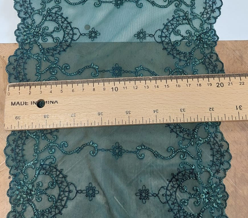 Elastīga mežģīne 20 cm-zaļa