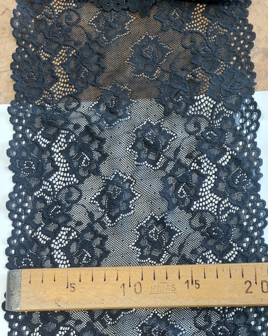 Elastīga mežģīne 20 cm-pusnakts melnais