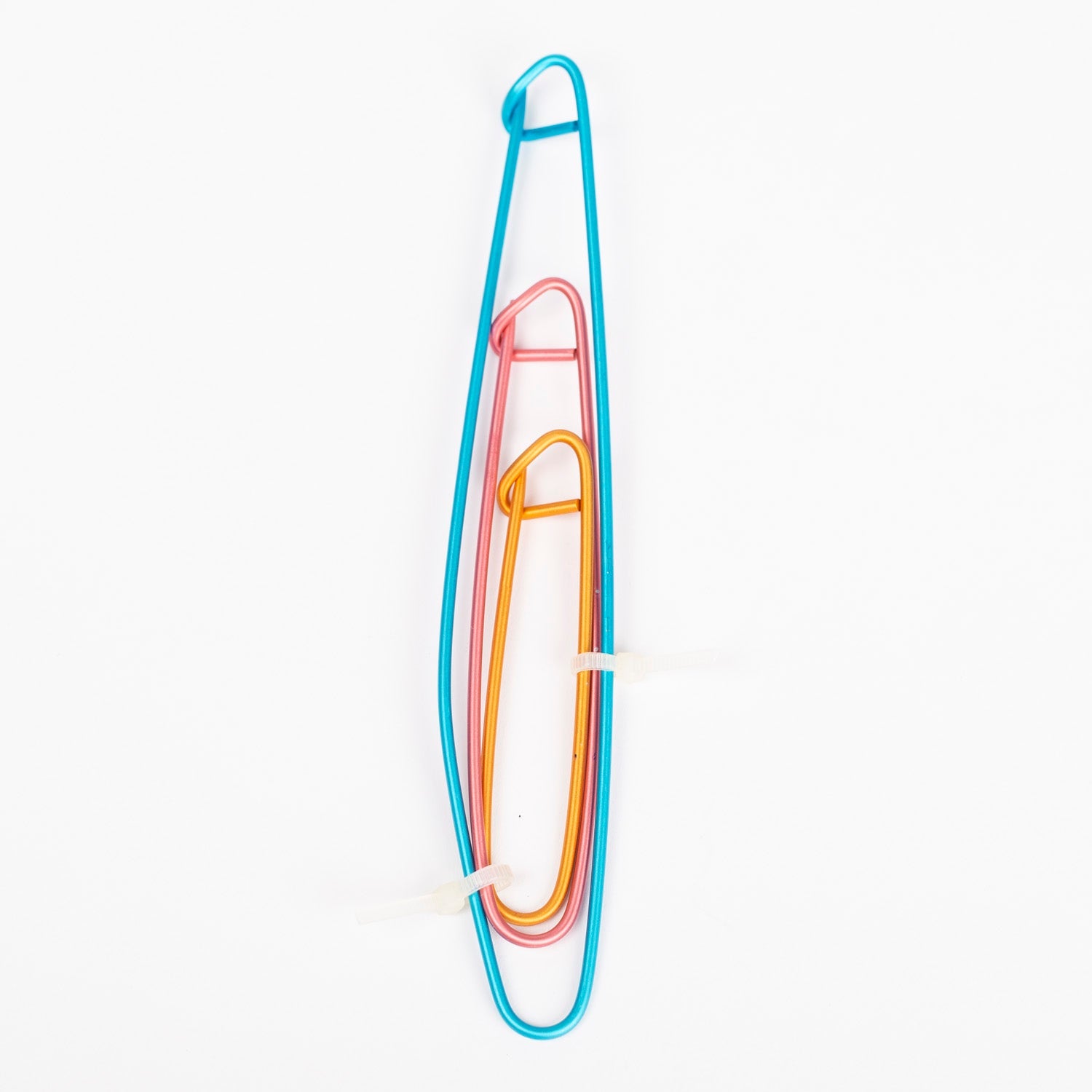 Image de porte-mailles Drops – lot de 3 | Aiguilles auxiliaires en aluminium – disponible chez les tissus de Charlotte