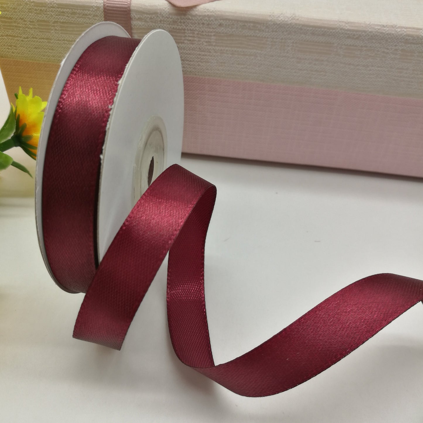 Satin ribbon - burgundy 38 mm (25 m pack)