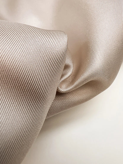 100 % silkkitvillikangas, beige-Italia