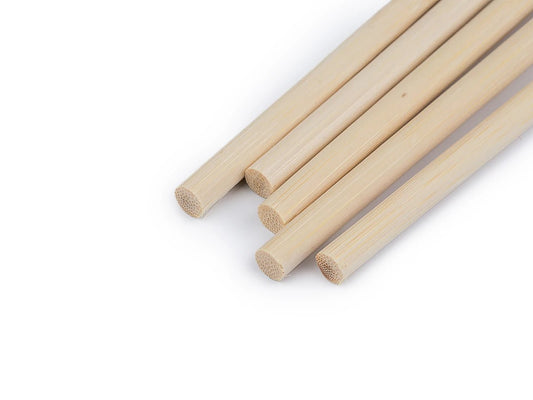 Image of bamboo sticks for macramé (20–30 cm) – available at Charlotte's Fabrics