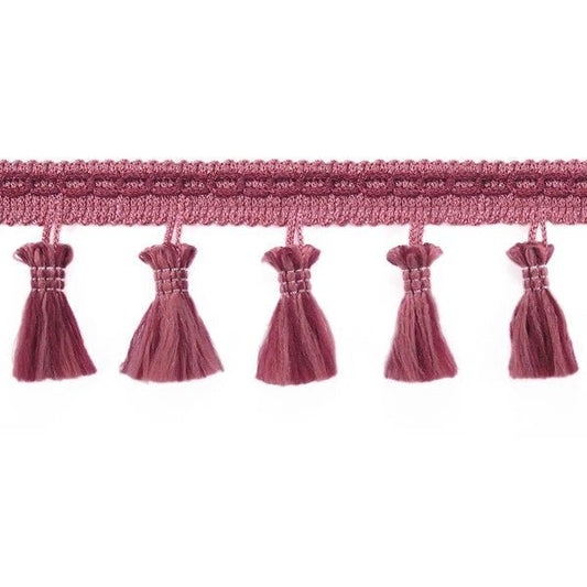 Image d’un ruban à franges avec pompons 55 mm - vieux rose – disponible chez Šarlotes audumi