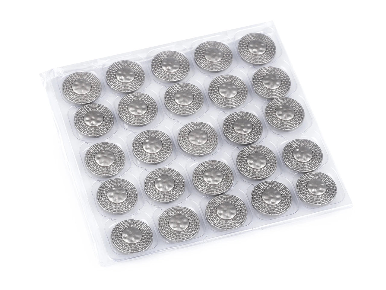 Decorative metal button with embossed pattern – 19 mm and 24 mm, gold or silver – available online at Šarlotes audumi
