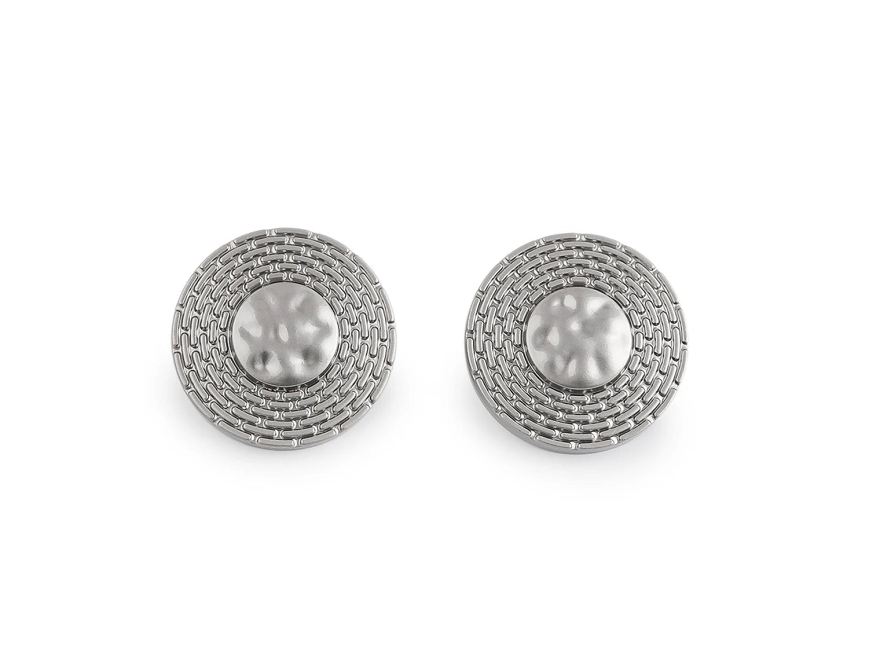 Decorative metal button with embossed pattern – 19 mm and 24 mm, gold or silver – available online at Šarlotes audumi