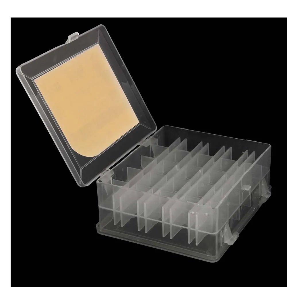 Boîte à bobines double face (pour 50 bobines) Milward – 12x11 cm