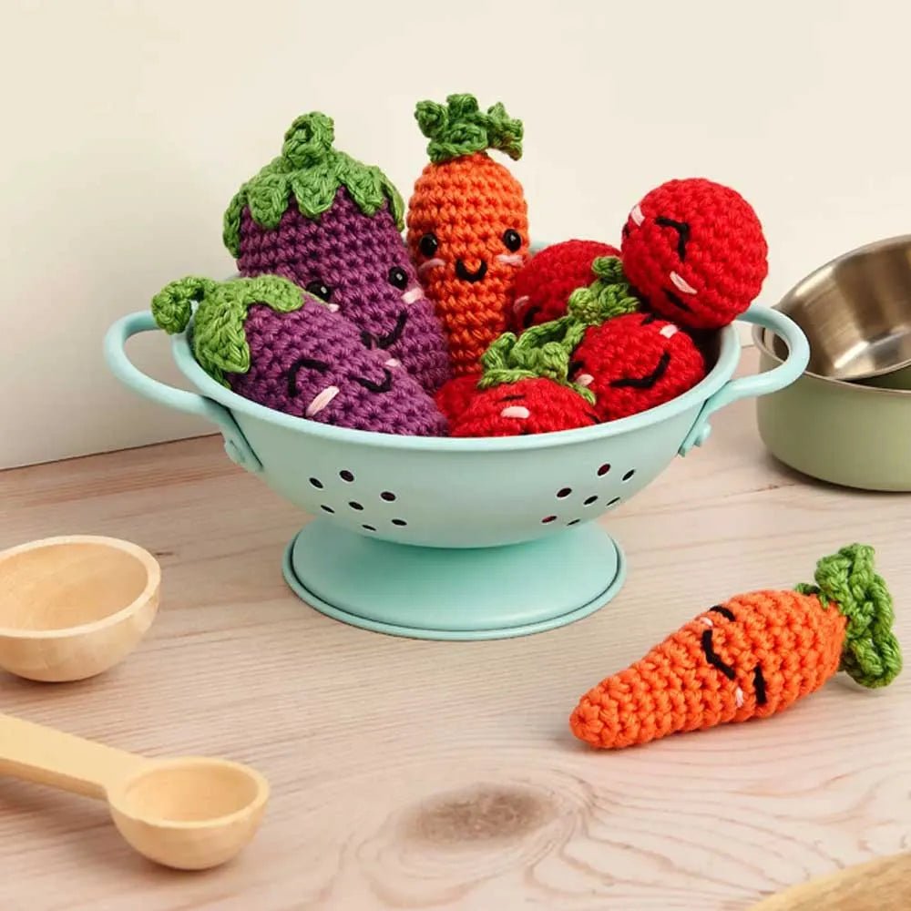 Kuva DMC Amigurumi -setistä "Veggie" – vihanneskokoelma – saatavilla Šarlotes audumi
