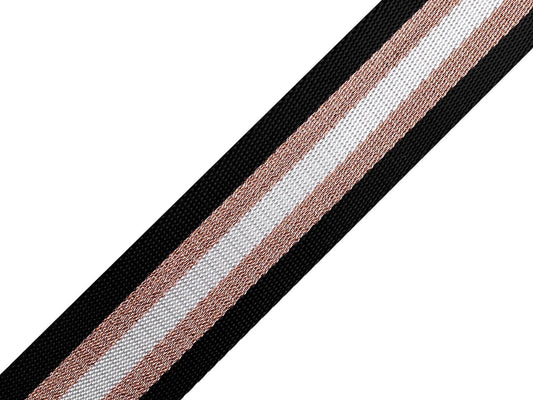 Image avec ruban tissé double 40 mm – résistant, décoratif et polyvalent – disponible chez Šarlotes audumi