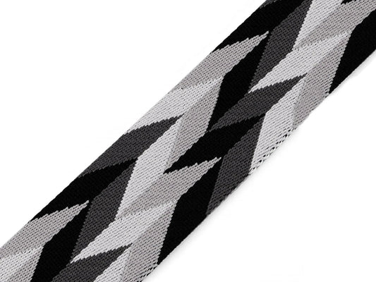 Image avec ruban tissé double (webbing) 50 mm – résistant, décoratif et polyvalent – disponible chez Šarlotes audumi