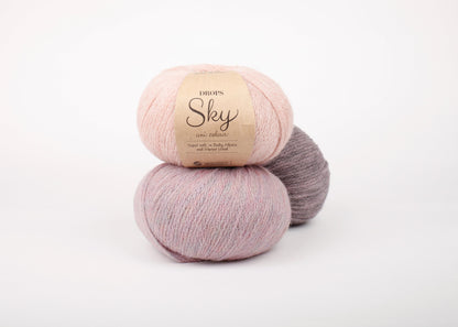 Yarn DROPS Sky - 50 g / 190 m