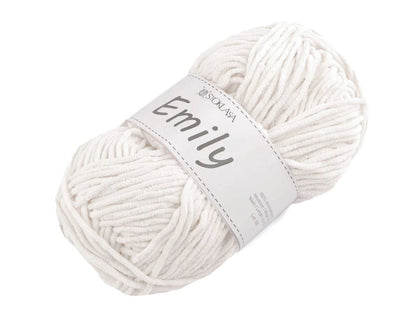Attēls ar Dzijas Emily - plīša dzija - 100g / 120 m – pieejams Šarlotes audumi