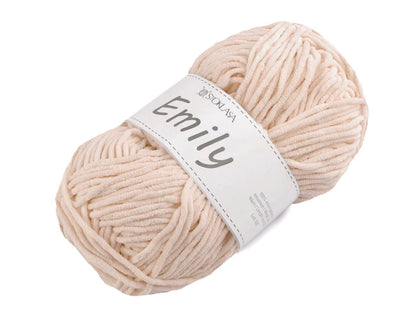 Attēls ar Dzijas Emily - plīša dzija - 100g / 120 m – pieejams Šarlotes audumi