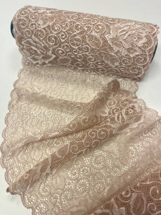 Image with flexible floral lace 21 cm-nude – available online at Charlotte's Fabrics