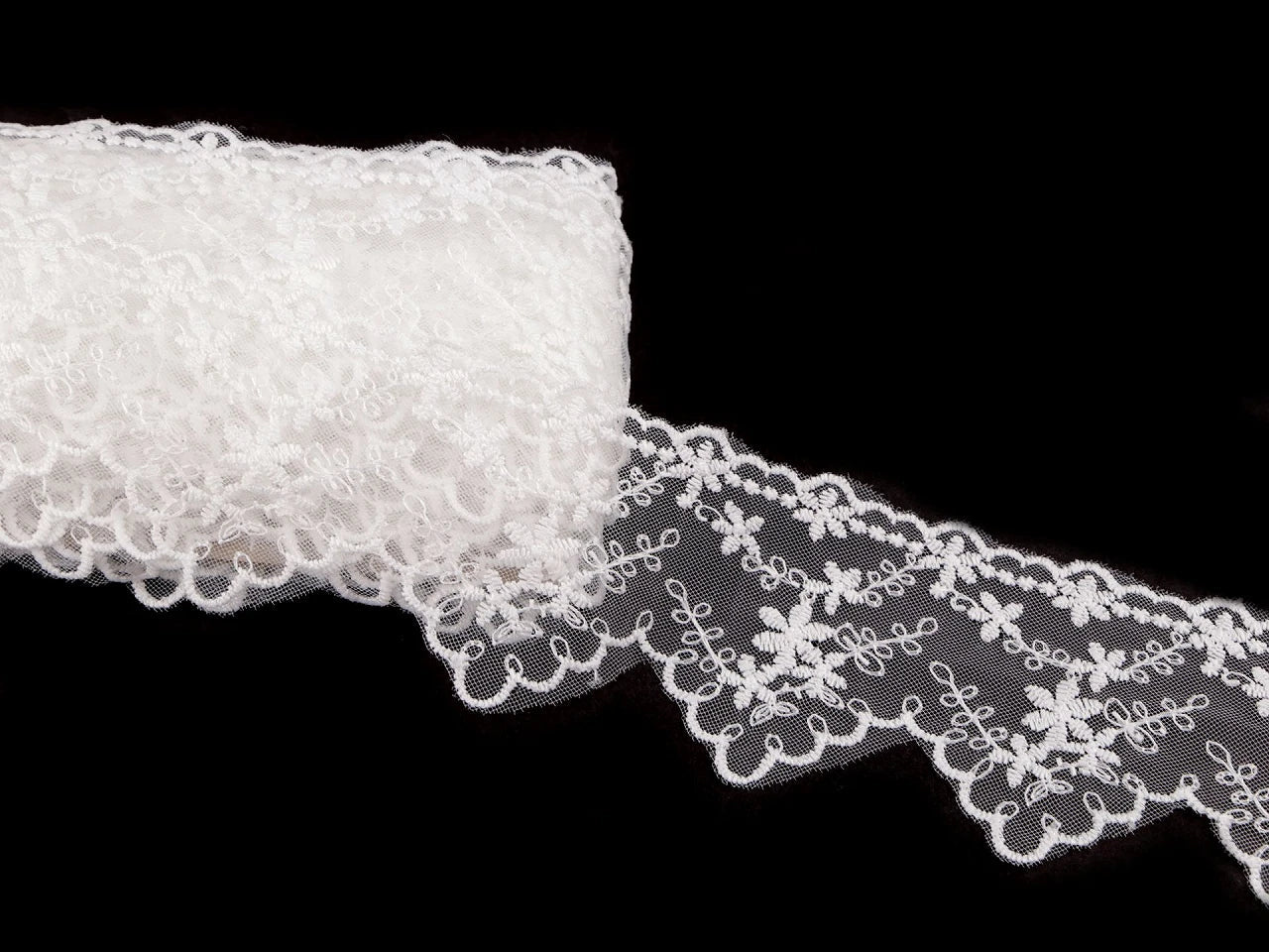 Dentelle brodée - 6,5 cm blanche