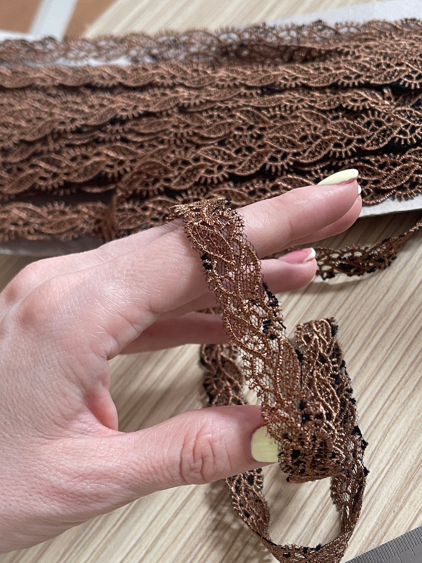 Embroidered lace ribbon 1.5 cm - brown with black accents - available at Charlotte's Fabrics