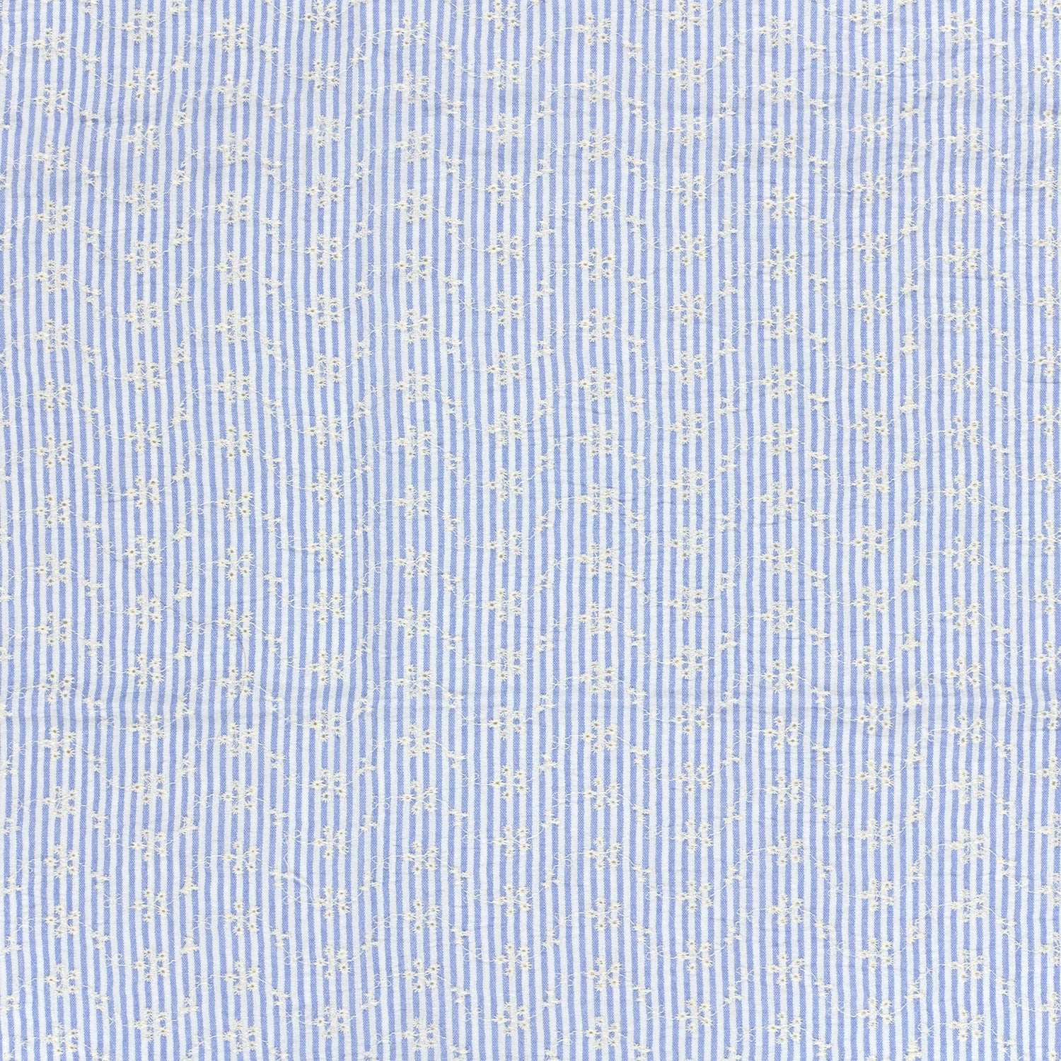 Image en tissu de coton brodé - motif floral blanc à lignes 180 g/m² – disponible chez Šarlotes audumi