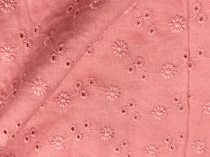 Tissu en coton brodé - motif floral rose ancien 110 g/m²