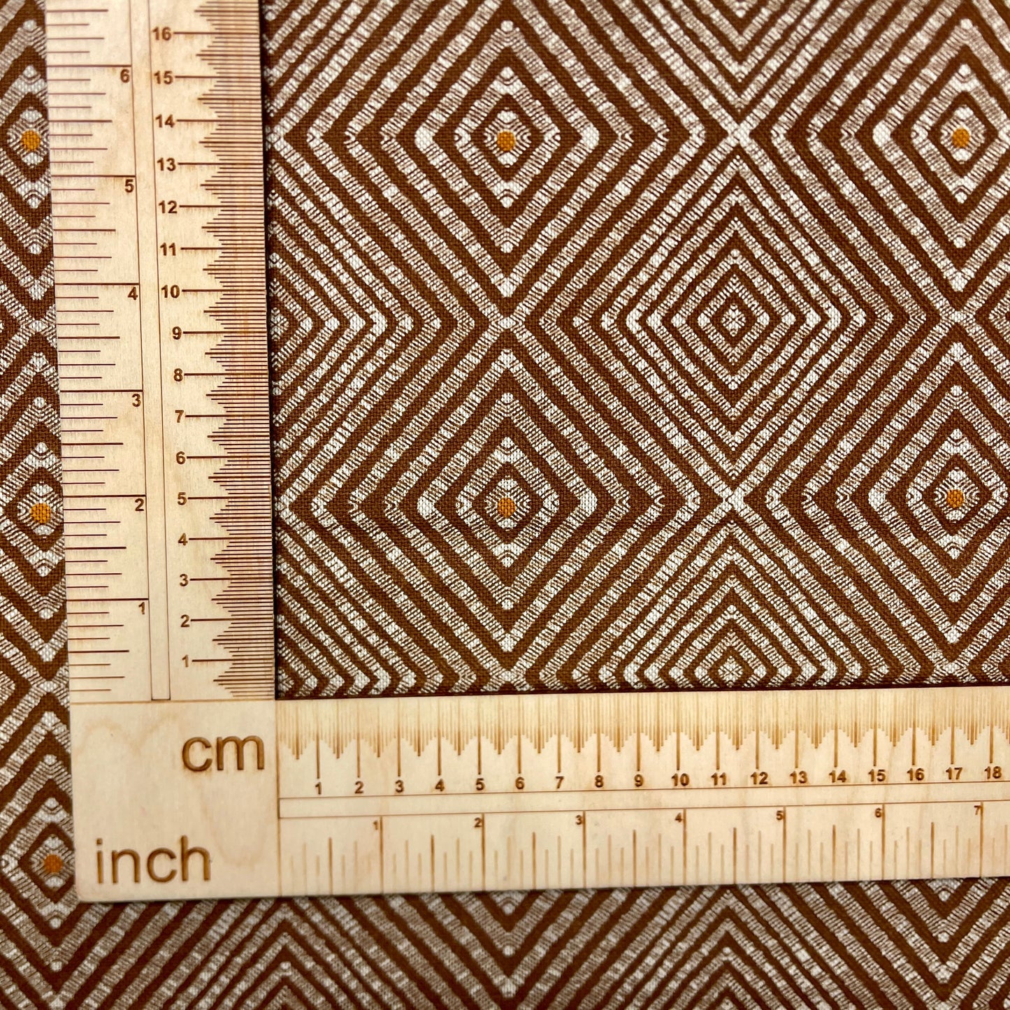 Tissu canvas - géométrie 200 g/m²
