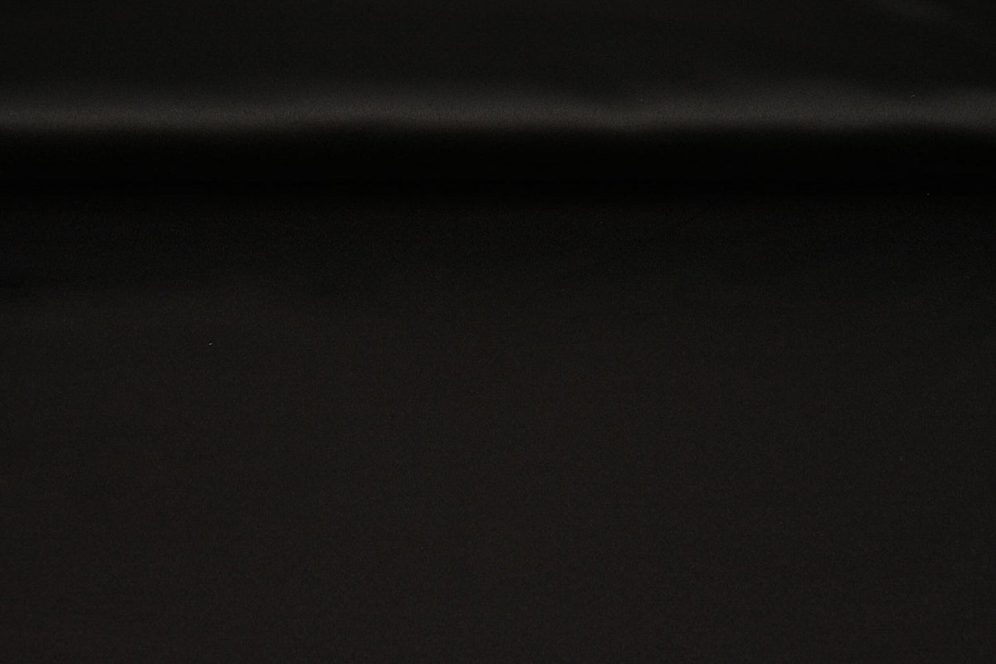 alt
Satin pour robe de mariée - noir 170 g/m²