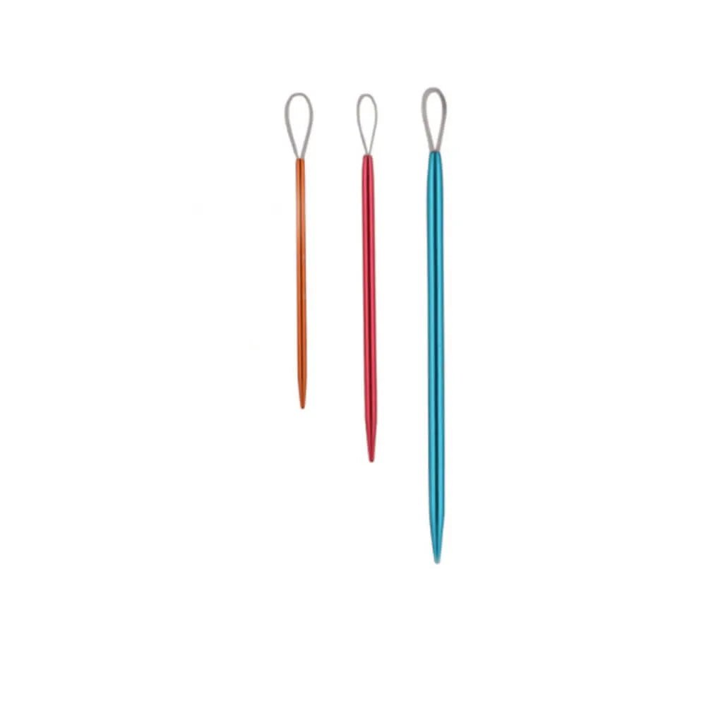 Image d’un kit d’aiguilles à laine KnitPro | 3 pièces | couleurs assorties – disponible chez Šarlotes audumi