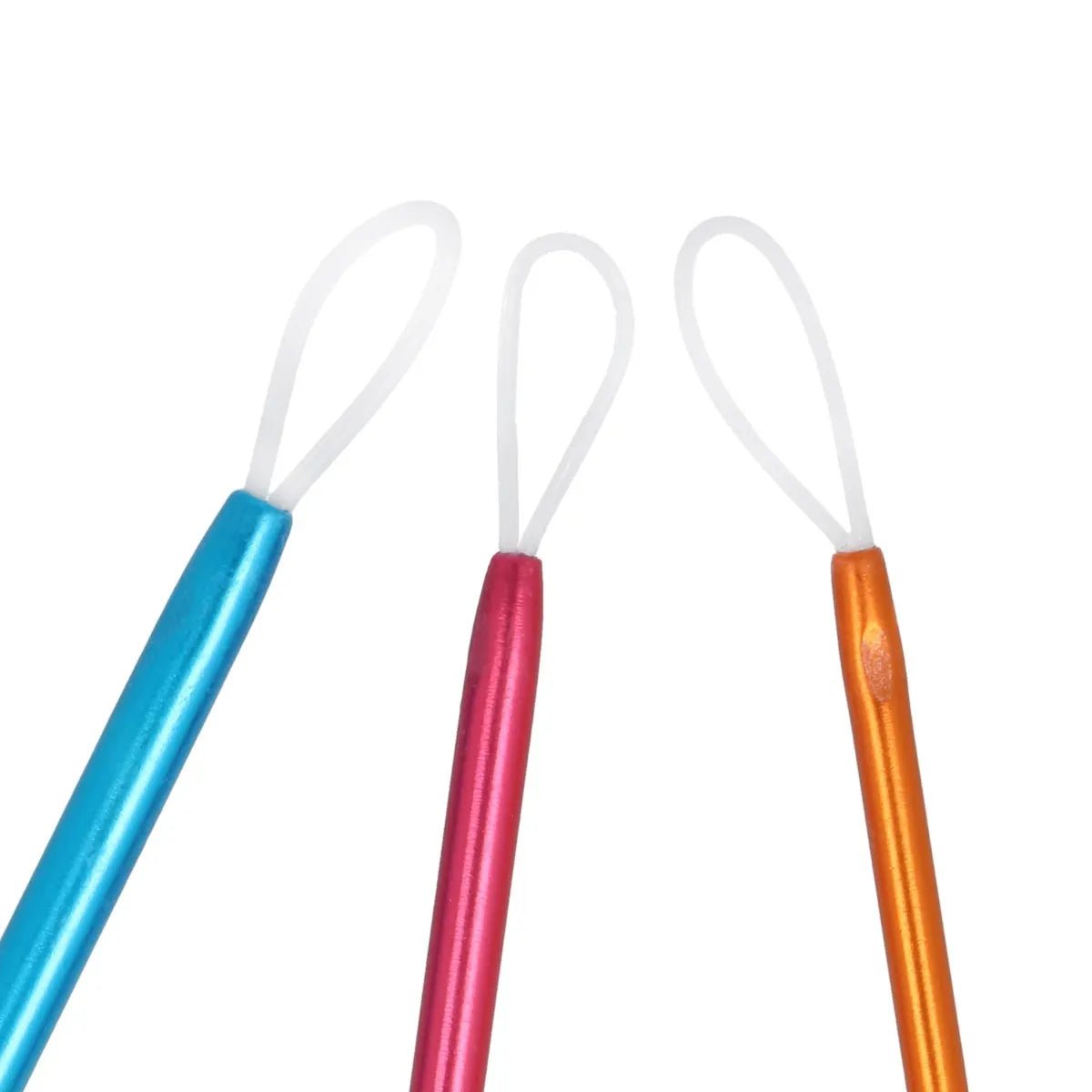 Image du lot de 3 aiguilles à laine KnitPro | couleurs assorties – disponible chez Šarlotes audumi