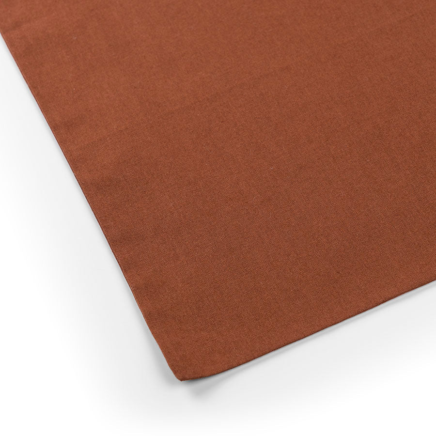 Image d’un sac en tissu de coton à longues anses 38 x 42 cm 140 g/m² - brun – disponible chez Šarlotes audumi