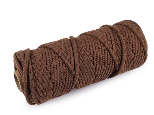 Image avec corde en coton 5 mm - brun chocolat (rouleau de 50 m) – disponible chez Šarlotes audumi