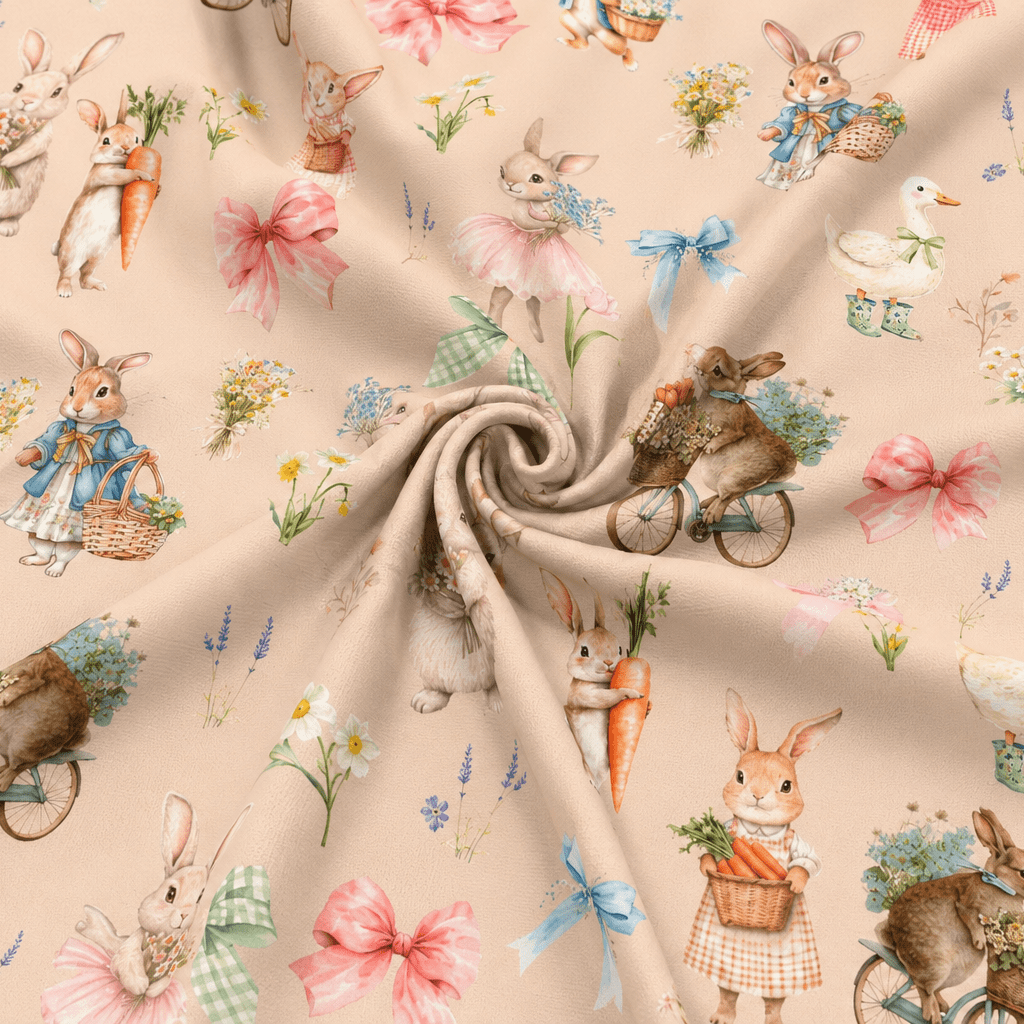 Image de tricot éponge en coton avec petits lapins sur fond beige 250 g/m² – disponible chez Šarlotes audumi